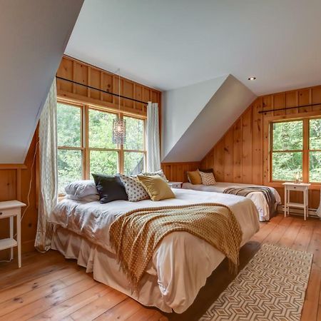 Chic Log Chalet With Hot Tub - Mont-Tremblant North Side By Reserver.Ca Lac-Superieur المظهر الخارجي الصورة