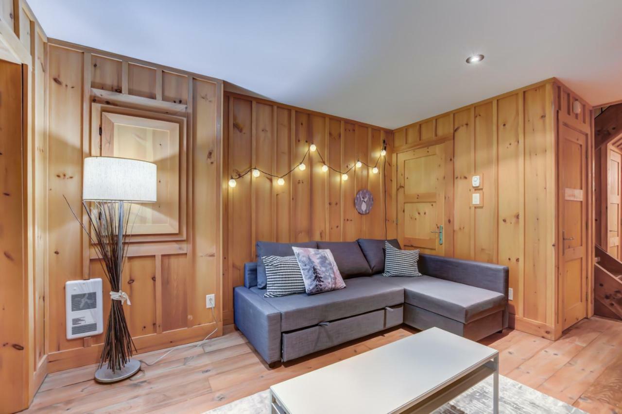 Chic Log Chalet With Hot Tub - Mont-Tremblant North Side By Reserver.Ca Lac-Superieur المظهر الخارجي الصورة